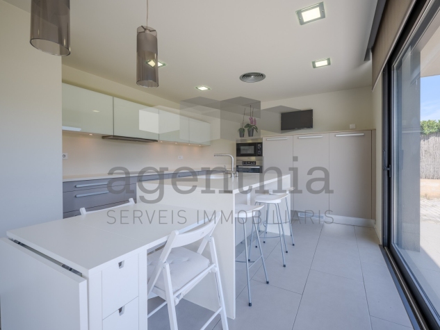Agenthia